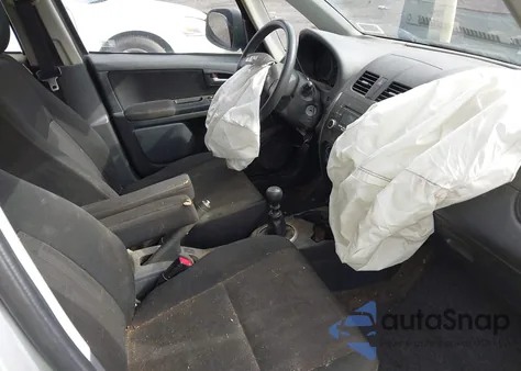 2011 Suzuki Sx4 Premium/Tech Valu Pkg (Nav) из США, поврежденный, VIN JS2YB5A37B6305097